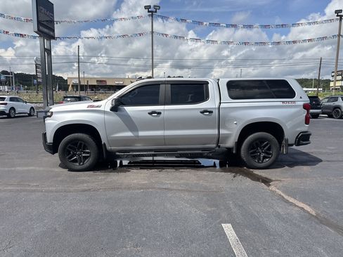Used 2021 Chevrolet Silverado 1500 LT Trail Boss w/ Convenience Package II AWD/4WD image 7