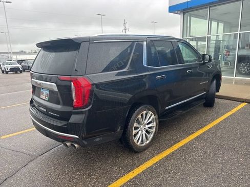 Used 2022 GMC Yukon Denali AWD/4WD image 3