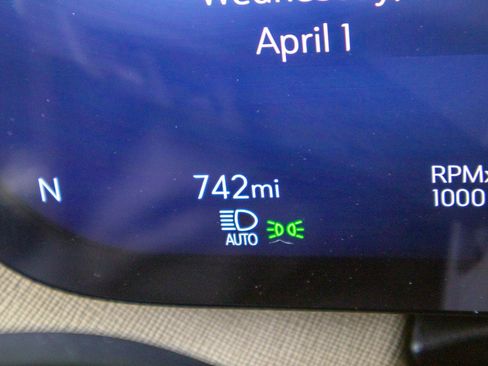 Certified 2026 Buick Enclave Preferred FWD image 10