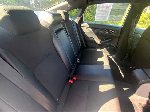 Used 2025 Honda Civic Sport image 19