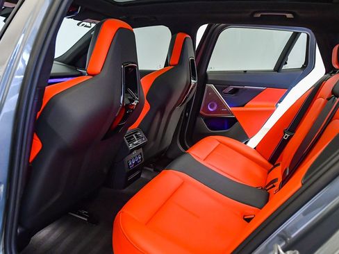 Used 2025 BMW M5 Touring w/ M Driver's Package image 47