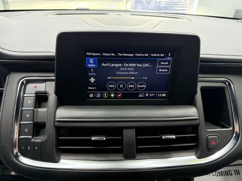 Used 2023 Chevrolet Tahoe LS image 17