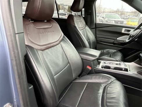 Used 2021 Ford Explorer Platinum w/ Equipment Group 601A image 28