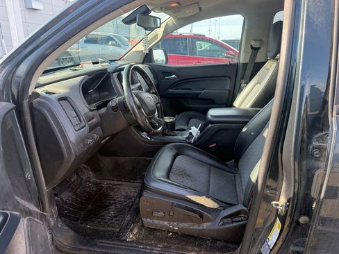 Used 2017 Chevrolet Colorado Z71 image 9