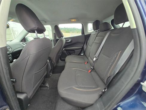 Used 2018 Jeep Compass Sport image 12