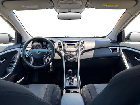 Used 2014 Hyundai Elantra GT FWD image 13