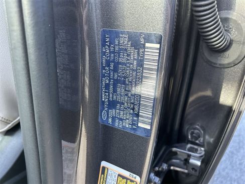 Used 2025 Hyundai Tucson Limited image 35