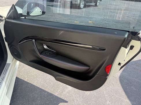 Used 2018 Maserati GranTurismo Sport RWD image 41