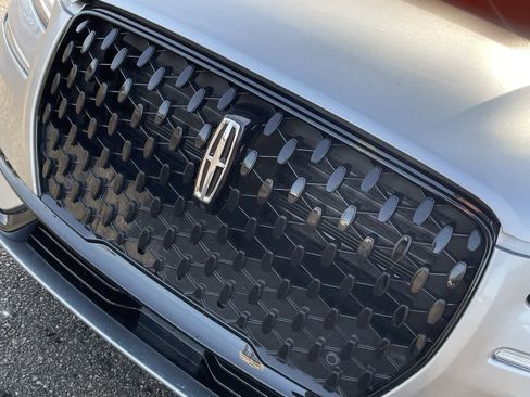 Used 2023 Lincoln Corsair Reserve w/ Equipment Group 201A image 37