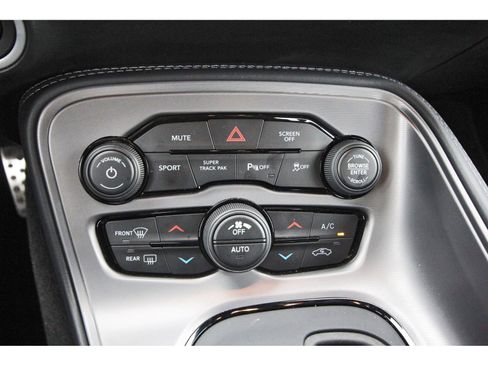 Used 2023 Dodge Challenger R/T w/ Plus Package image 27