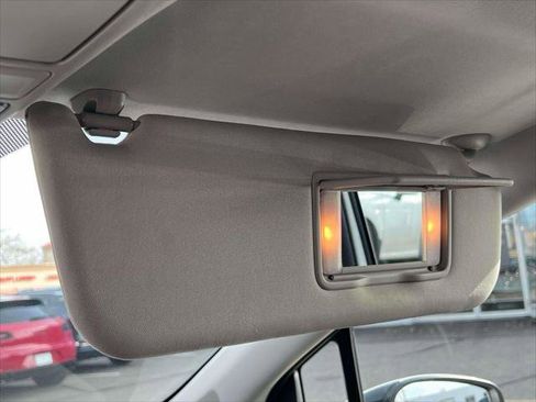 Used 2025 Honda Odyssey Touring image 28