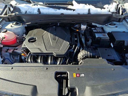 Used 2024 Kia Sportage SX image 28