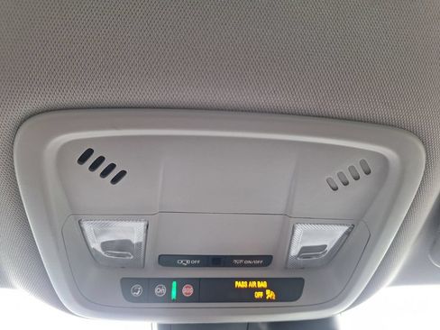 Used 2024 Chevrolet Malibu LT FWD image 16