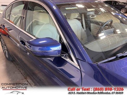 Used 2019 BMW 530i xDrive 530i xDrive Sedan w/ Convenience Package image 22