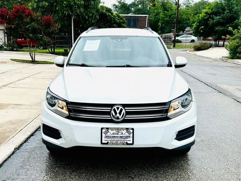 Used 2017 Volkswagen Tiguan S FWD image 4