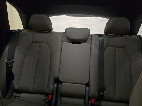 Used 2025 Audi Q5 Premium Plus w/ Premium Plus AWD/4WD image 20