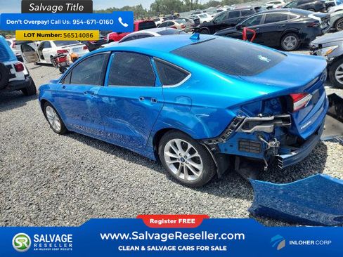 Used 2019 Ford Fusion SE FWD image 3
