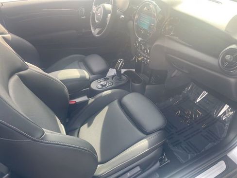 Used 2024 MINI Cooper SE image 35