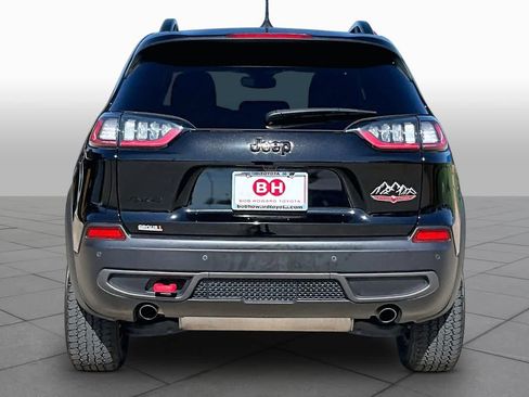 Used 2023 Jeep Cherokee Trailhawk w/ Premium Leather Package AWD/4WD image 5