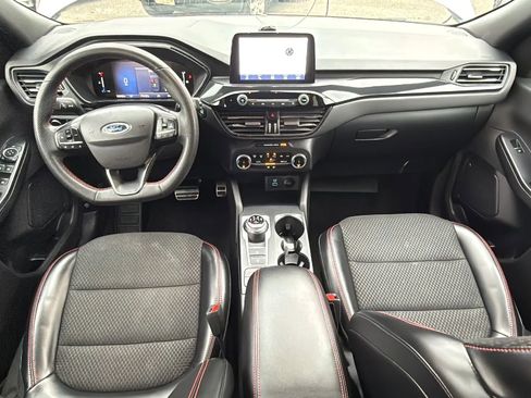 Used 2023 Ford Escape ST-Line FWD image 30