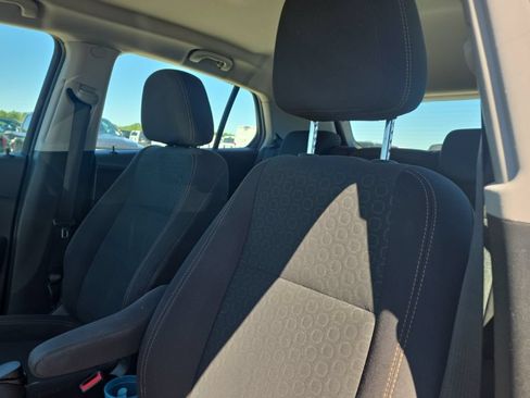 Used 2018 Chevrolet Trax LS FWD image 9