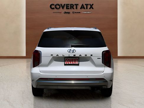 Used 2024 Hyundai Palisade Calligraphy AWD/4WD image 4