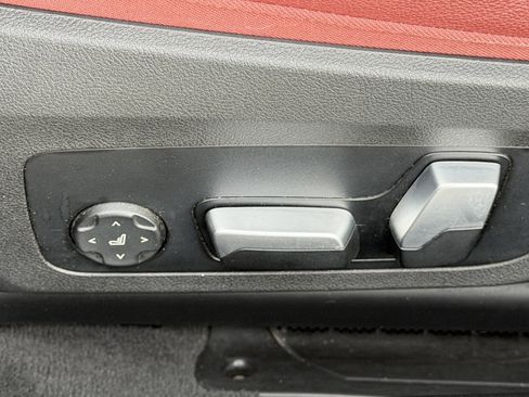 Used 2022 BMW 430i Convertible w/ Convenience Package image 23