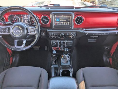 Used 2018 Jeep Wrangler Unlimited Rubicon w/ LED Lighting Group image 2