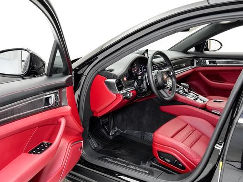Certified 2023 Porsche Panamera 4 Platinum Edition AWD/4WD image 7