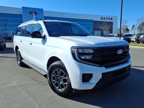 Certified 2025 Ford Expedition Max Active image 1