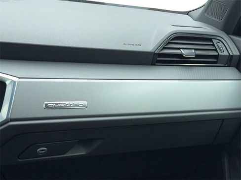 Used 2022 Audi Q3 2.0T Premium image 20