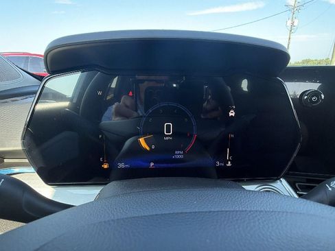 New 2026 Chevrolet Trax LT w/ Driver Confidence Package FWD image 22