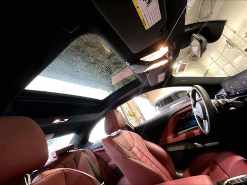 Used 2024 BMW M240i Coupe image 24