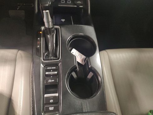 Used 2024 Honda Civic Touring image 8