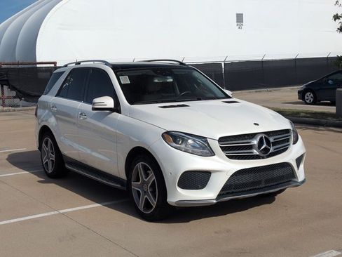 Used 2017 Mercedes-Benz GLE 350 image 3