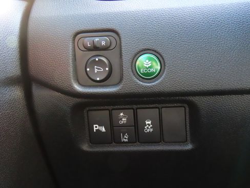 Used 2022 Honda Pilot Touring image 36