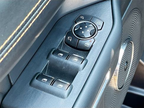 Used 2022 Ford Expedition Max Platinum image 18