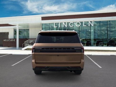New 2026 Lincoln Navigator L Black Label AWD/4WD image 5