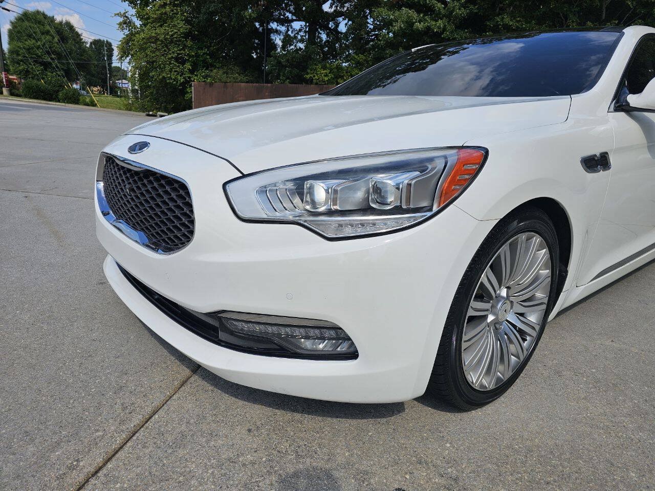 Used 2015 Kia K900 Premium RWD image 20