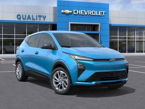 New 2027 Chevrolet Bolt LT w/ Comfort Package FWD image 7
