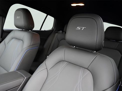 New 2026 Buick Envista Sport Touring w/ Convenience I Package image 10