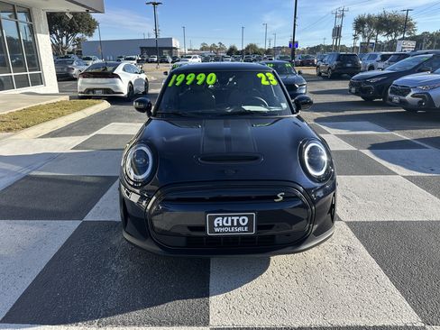 Used 2023 MINI Cooper SE image 2