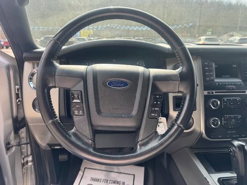 Used 2016 Ford Expedition XLT w/ Equipment Group 201A image 21