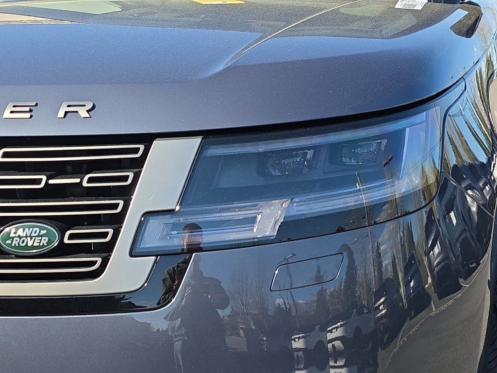 New 2026 Land Rover Range Rover SE AWD/4WD image 33