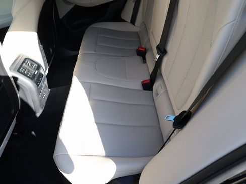 Used 2025 BMW X4 xDrive30i image 20