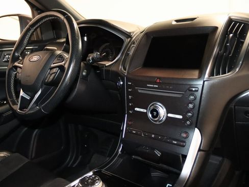 Used 2019 Ford Edge ST w/ Cold Weather Package image 60