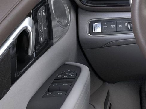 New 2026 Buick Enclave Avenir FWD image 22