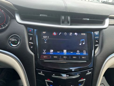 Used 2016 Cadillac XTS Vsport Platinum image 31