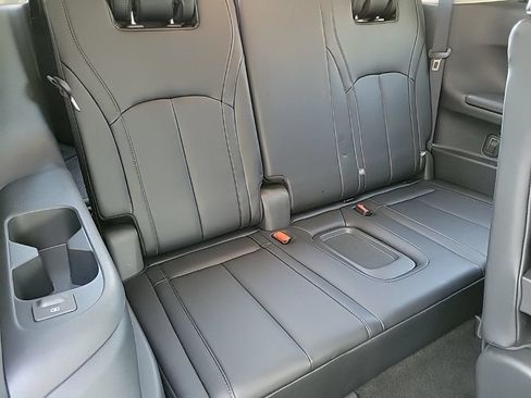 Used 2023 INFINITI QX60 Luxe w/ Cargo Package AWD/4WD image 17