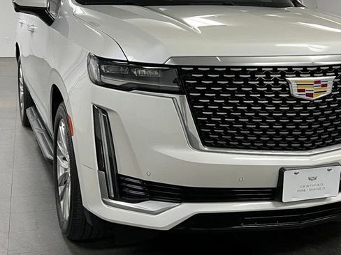 Certified 2024 Cadillac Escalade Premium Luxury w/ Performance Package AWD/4WD image 10